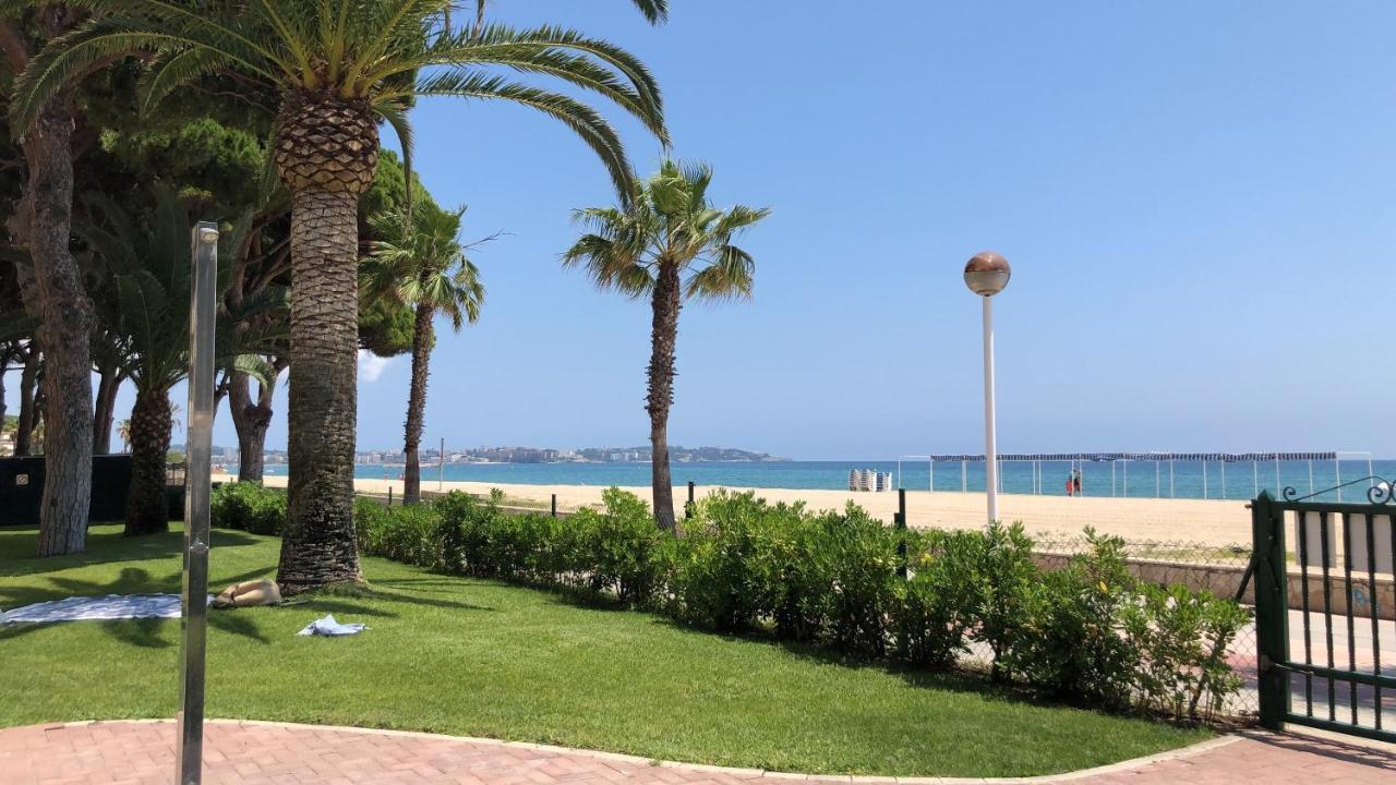 Apartaments Colibri Cambrils Bagian luar foto