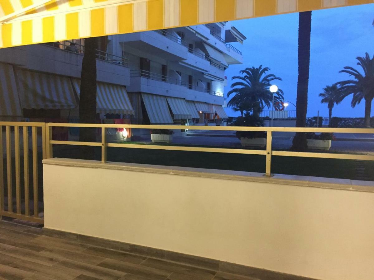 Apartaments Colibri Cambrils Bagian luar foto