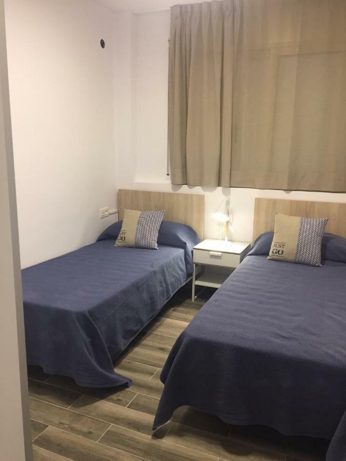 Apartaments Colibri Cambrils Bagian luar foto